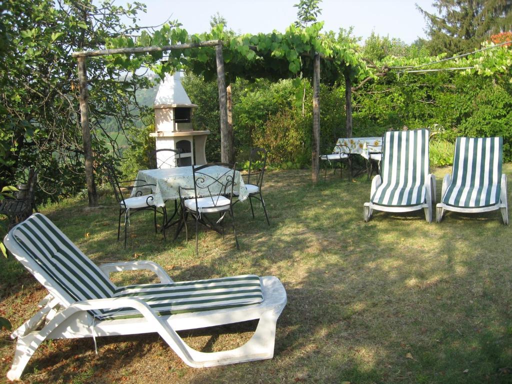 Agriturismo Cascina Serra * Cossano Belbo